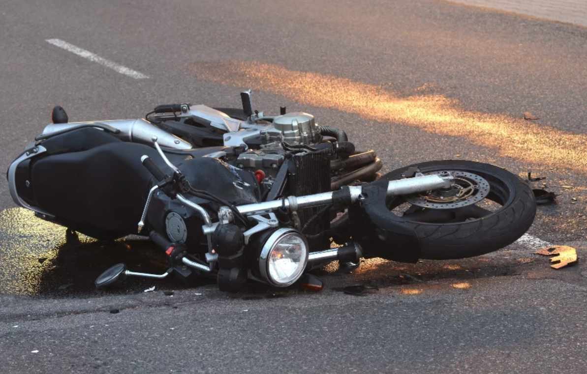 The Complete Motorcycle Crash Record Checklist to Show Your Lawyer